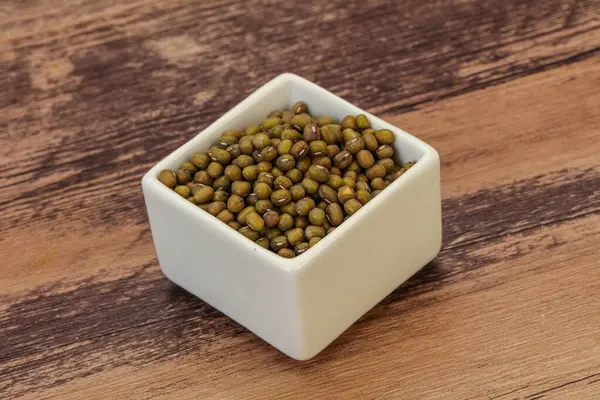 ベジタリアン料理 料理のための乾燥した緑のレンズ豆 — ストック写真