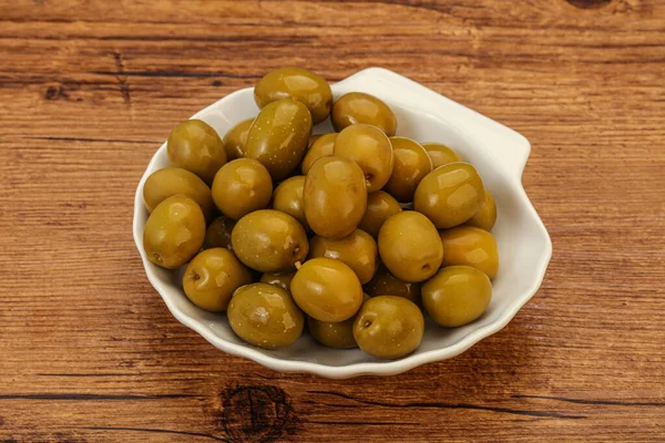 Olive Sottaceto Verde Mucchio Nella Ciotola — Foto Stock