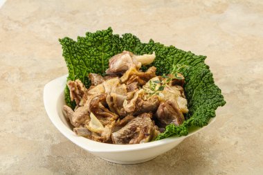 Kavanozda baharatlı kuzu eti