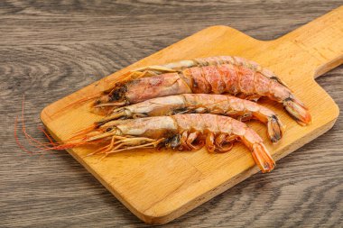 Lezzetli büyük Langoustine deniz ürünleri.