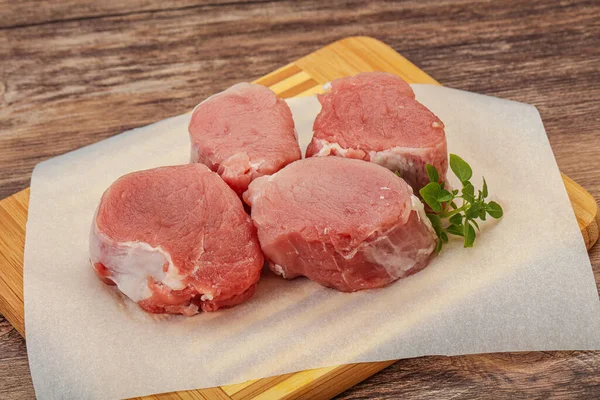 Raw Pork Medallion Served Rosemary Cooking — Stock Photo, Image