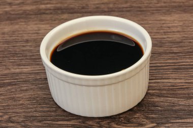 Asya mutfağı. Kasede soya sosu.