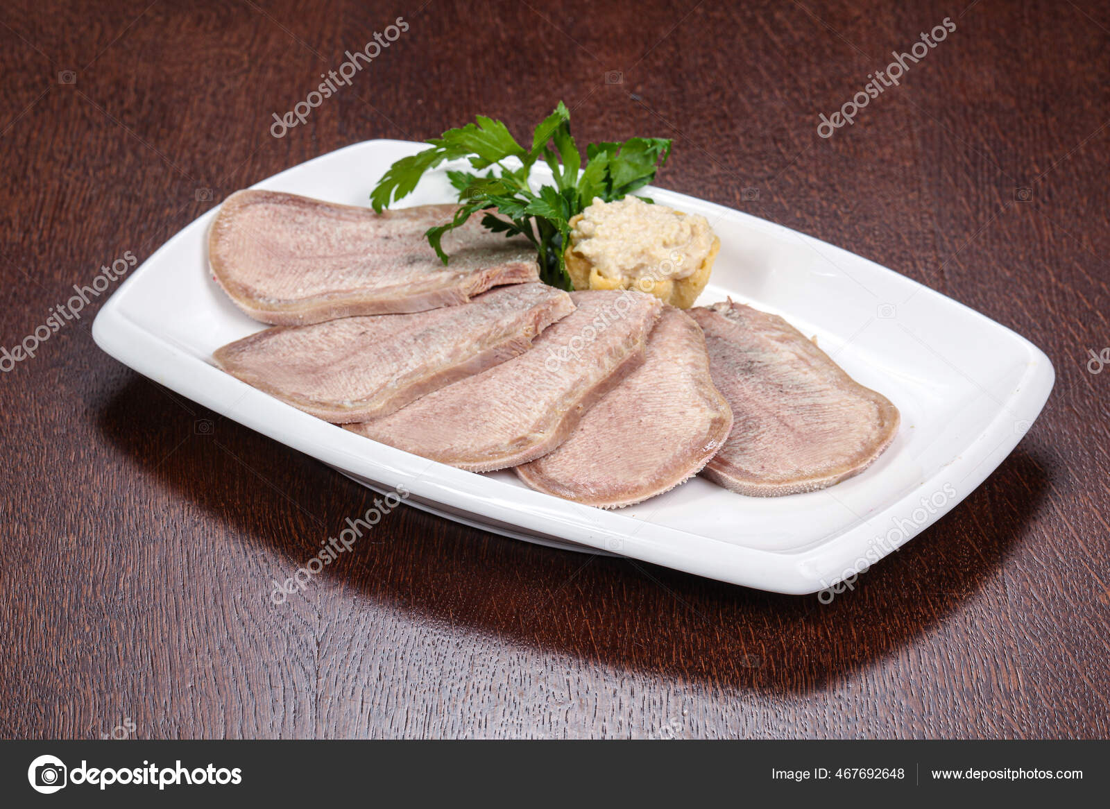 Sliced Beef Tongue Plate Sauce Stock Photo by ©AndreySt 467692648
