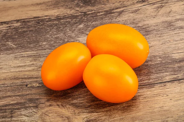 Heap Ripe Fresh Yellow Tomato — Stock Photo, Image