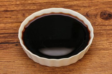 Asya mutfağı. Kasede soya sosu.