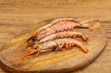 Lezzetli büyük Langoustine deniz ürünleri.
