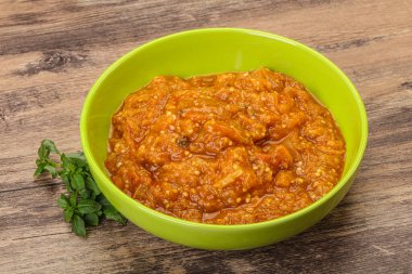 Kafkas mutfağı - Mangal salatası ve ızgara sebze