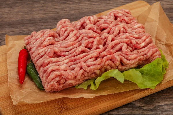 Carne Cerdo Picada Cruda Para Cocinar Tablero — Foto de Stock