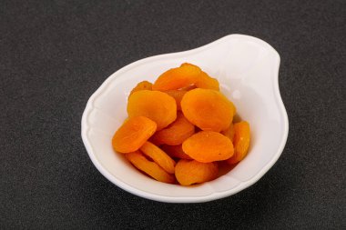 Tatlı, sarı, kurutulmuş kayısı yığını