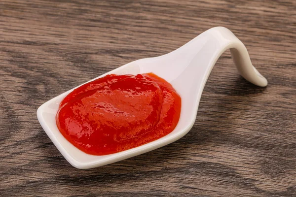 Mexikói Csípős Chili Sriracha Szósz Tálban — Stock Fotó