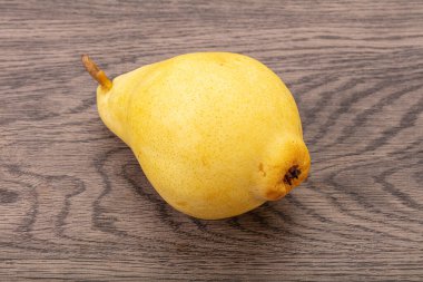  Olgun, lezzetli ve tatlı Sarı Çin Armudu