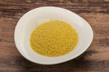 Yemek pişirmek için klozette çiğ öksürük yığını