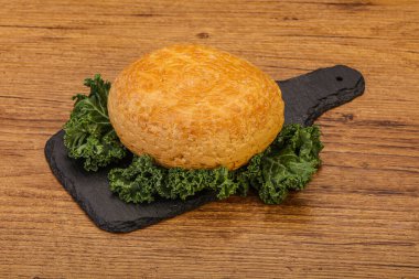 Tütsülenmiş Gürcistan geleneksel suluguni peyniri.