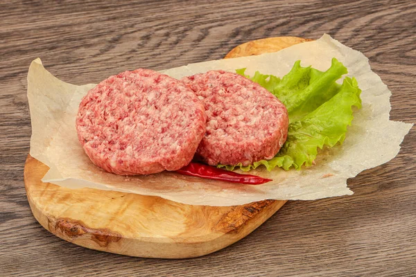 Surowy Kotlet Wołowy Burgerów — Zdjęcie stockowe