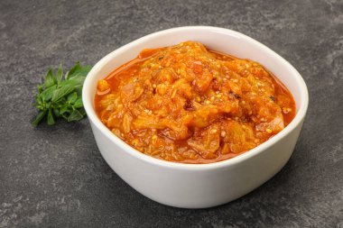 Kafkas mutfağı - Mangal salatası ve ızgara sebze