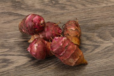 Vegan suisine - Çiğ top inambur kökü veya Kudüs enginarı