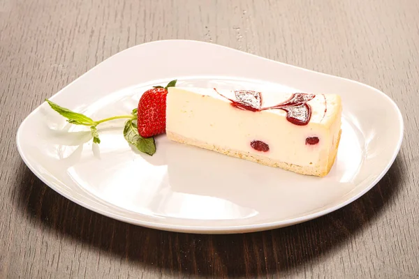 Doce Delicioso Delicioso Popular Cheesecake Servido Morango — Fotografia de Stock