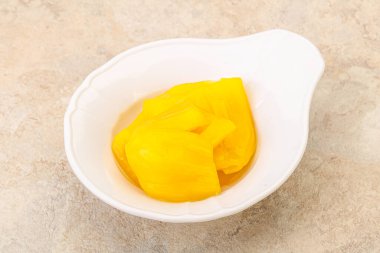 Kasede konserve Jackgruit atıştırmalığı