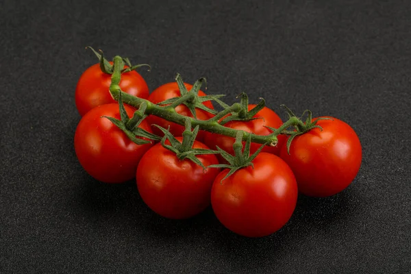 Frische Reife Kirschtomaten Zweig Isoliert — Stockfoto