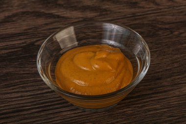 Kasede baharatlı hardal sosu