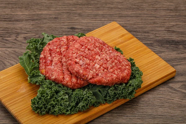 Costeleta Hambúrguer Carne Crua Para Churrasqueira — Fotografia de Stock