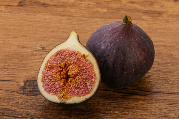 Dulce Rebanada Púrpura Higo Fruta — Foto de Stock