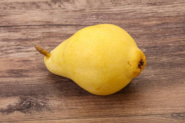 Ripe Tsasty Sweet Yellow Chinese Pear — Stock Photo, Image