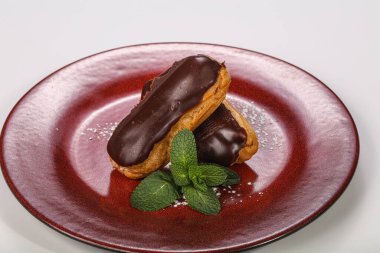 Naneli gurme için tatlı.