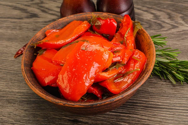 Marinierte Rote Paprika Mit Gewürzen — Stockfoto