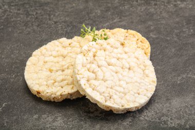 Vejetaryen için diyet çıtır ekmek yığını