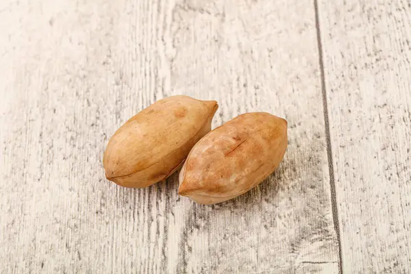 Tasty Sweet Pecan Nut Heap Isolated — Stock Photo, Image