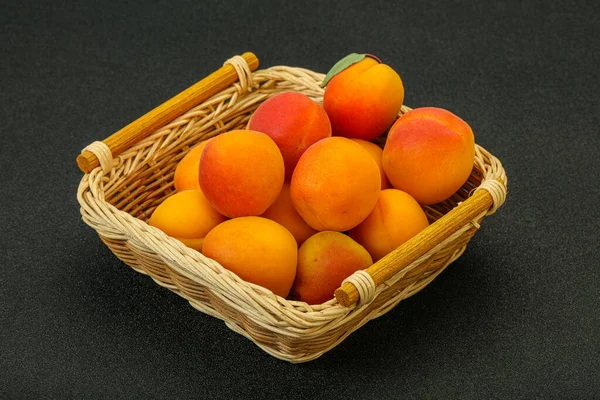 Doce Maduro Fresco Poucos Damascos Fruta — Fotografia de Stock