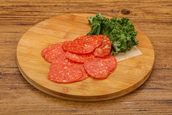 Italian Spycy Pepperoni Sausage Slices Board — Stock Photo, Image