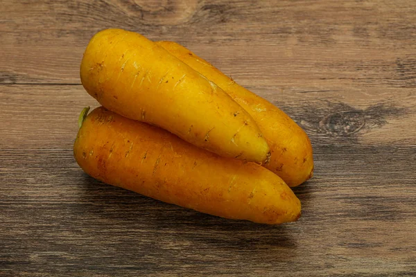 Natural Vegan Food Raw Yellow Carrot — Stock Photo, Image