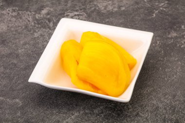 Kasede konserve Jackgruit atıştırmalığı