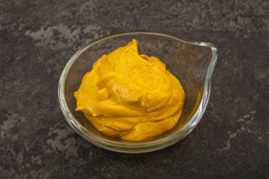 Kasede Asya aromalı köri sosu