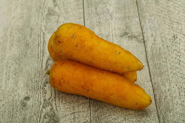 Натуральна Веганська Їжа Сира Жовта Морква — стокове фото