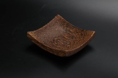 Mutfak için ahşap boş kase.