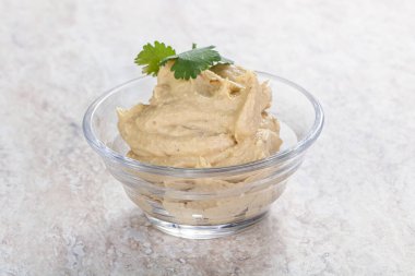 Vejetaryen mutfağı. Zeytinyağlı geleneksel Yahudi Humusu..