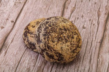 Tatlı ve lezzetli Rus zencefilli çörek yığını