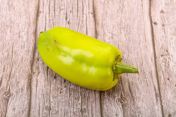 Lekkere Groene Bel Bulgaarse Peper Geïsoleerd — Stockfoto