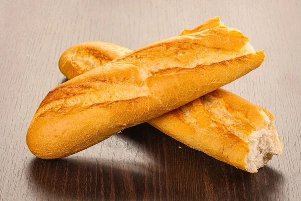 Kabuklu Ekmekler Izole Edilmiş — Stok fotoğraf