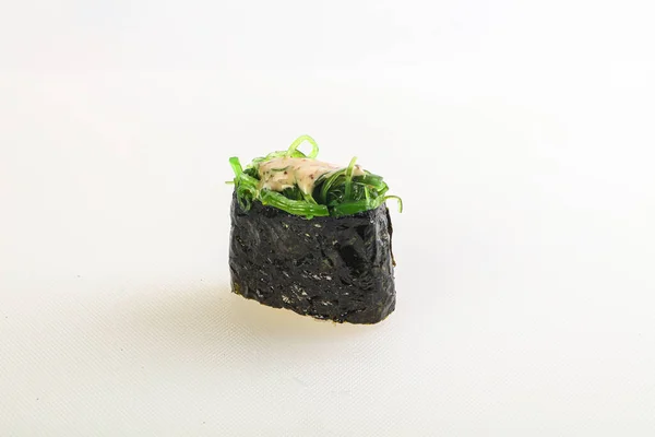 Sushi Tradizionale Giapponese Gunkan Salsa Piccante — Foto Stock