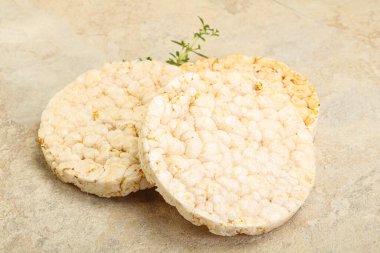 Vejetaryen için diyet çıtır ekmek yığını