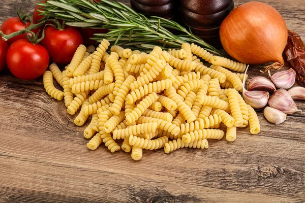 Massa Trigo Italiana Crua Fusilli Para Cozinhar — Fotografia de Stock