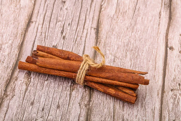 Aroma Cinnamon Yemek Pişirmek Için Çubuk Yığını — Stok fotoğraf