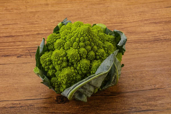 Ízletes Vegán Bio Élelmiszer Romanesco Káposzta — Stock Fotó