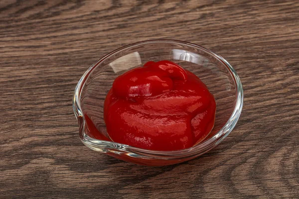 Gustoso Ketchup Pomodoro Nella Ciotola — Foto Stock