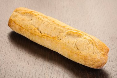 Kabuklu ekmekler, izole edilmiş.