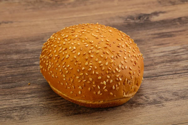 Fresh Burger Bun Sesame Seeds — Stock Photo, Image